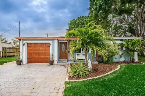 6628 Orchard Drive N St Petersburg FL 33702