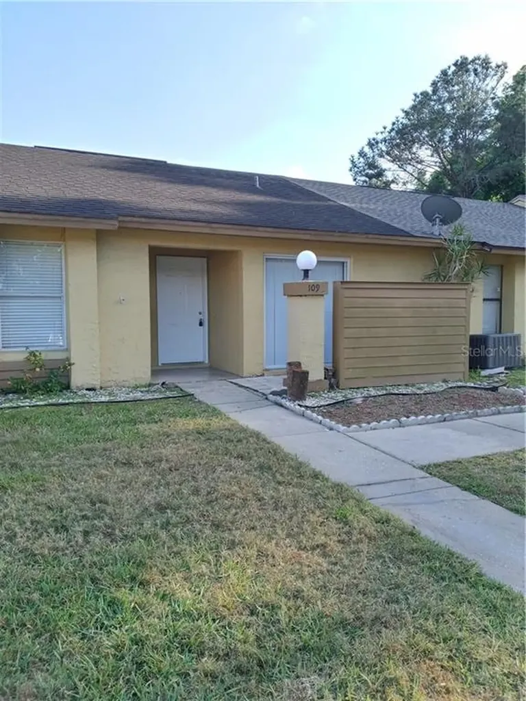 109 Creekside Way Orlando FL 32824