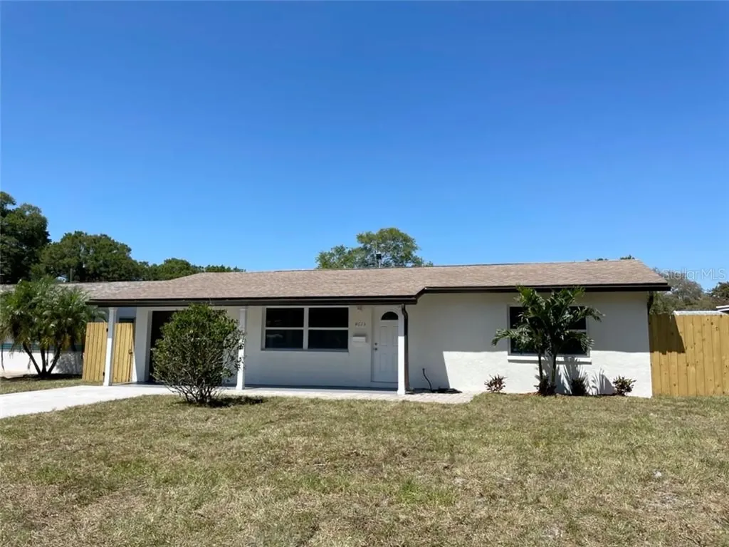 4613 33rd Avenue N St Petersburg FL 33713