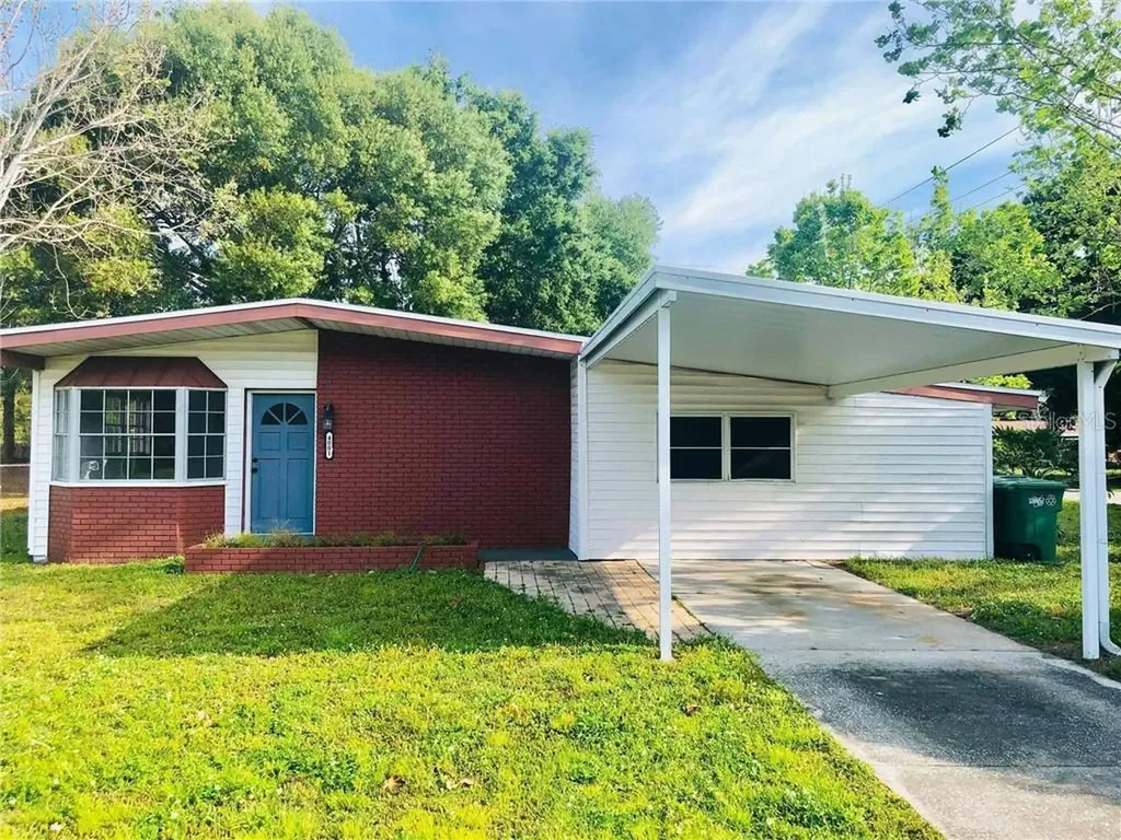 4001 W Wyoming Avenue Tampa FL 33616