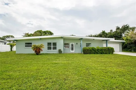 3880 50th Avenue S St Petersburg FL 33711