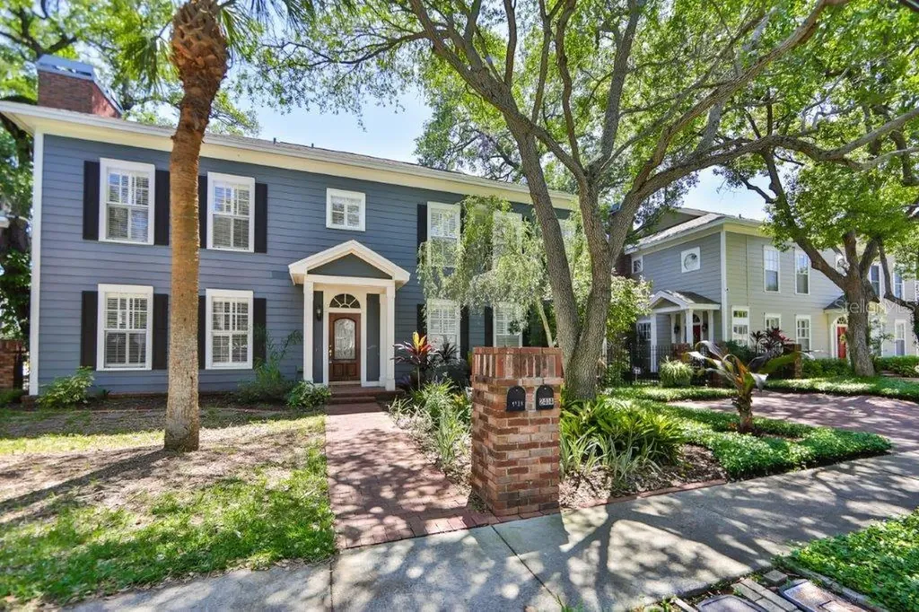 2402 W Jetton Avenue Tampa FL 33629