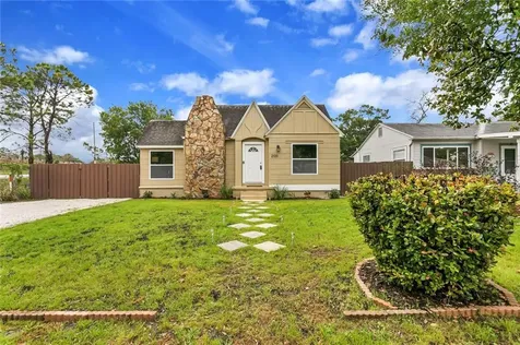 2100 21st Avenue N St Petersburg FL 33713