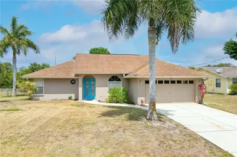 11176 Deerwood Avenue Englewood FL 34224
