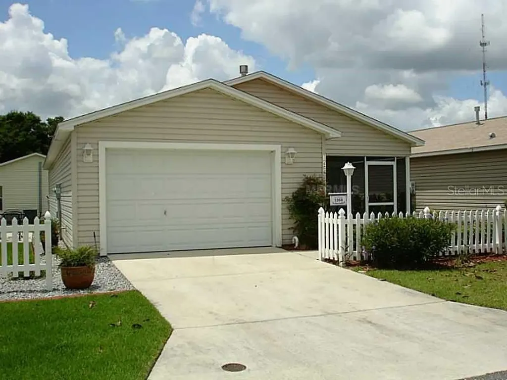 1264 Jonesville Terrace The Villages FL 32162