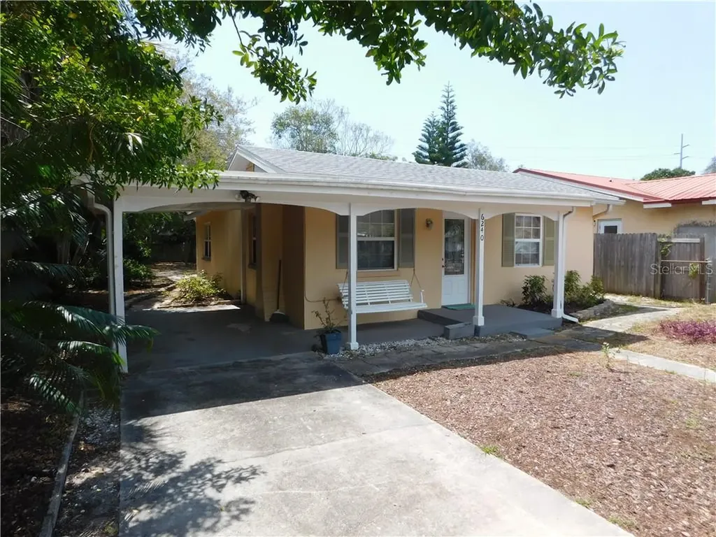 6240 5th Avenue S St Petersburg FL 33707