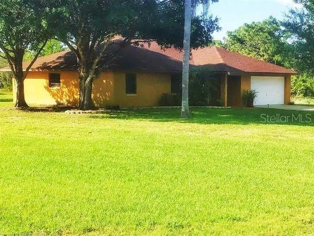 3547 Plover Avenue Lake Placid FL 33852