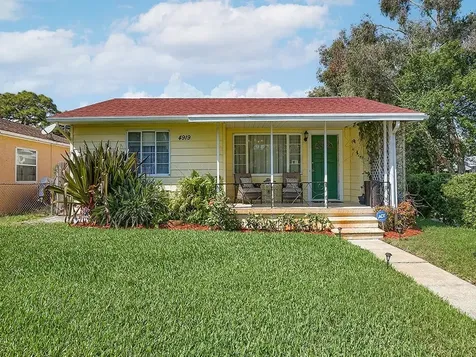 4919 29th Avenue N St Petersburg FL 33710