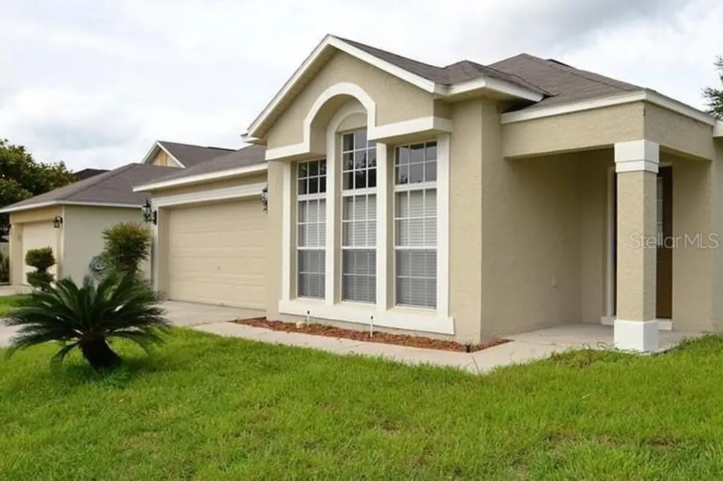 7304 Grotto Avenue Orlando FL 32812