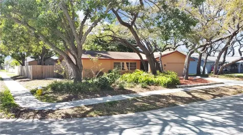 9716 136th Street Seminole FL 33776