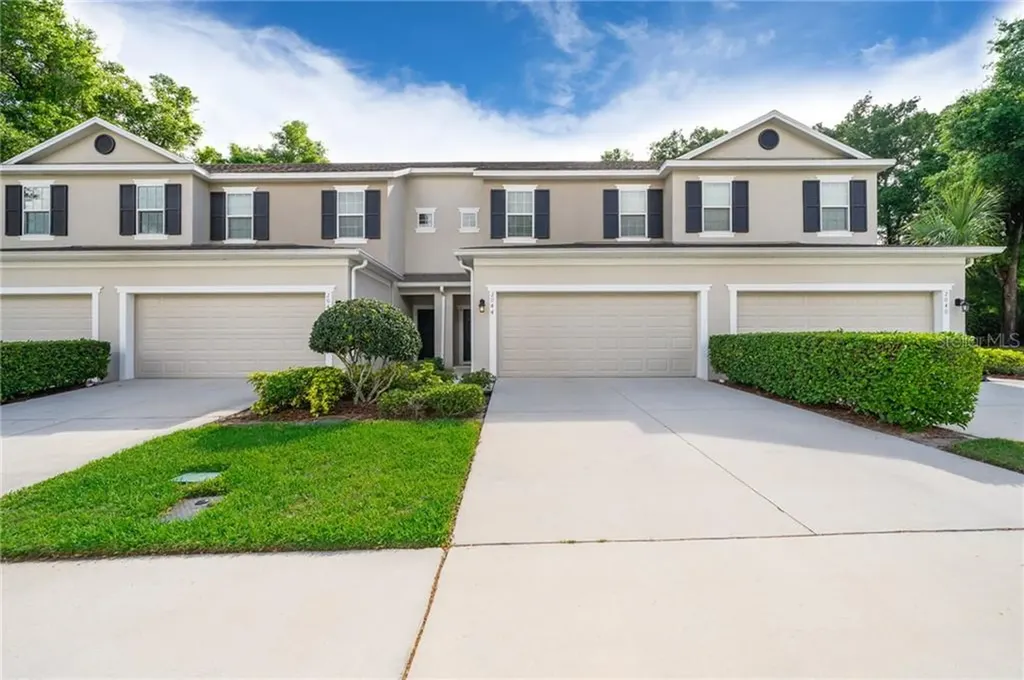2044 Switch Grass Circle Ocoee FL 34761