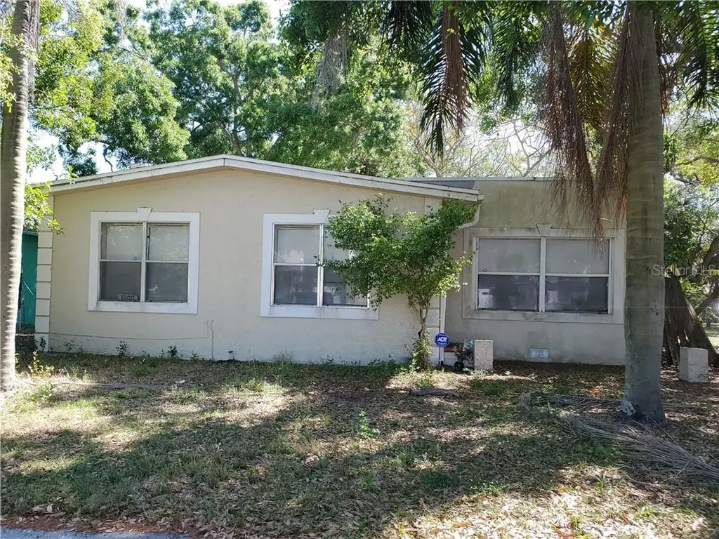 3900 8th Street S St Petersburg FL 33705