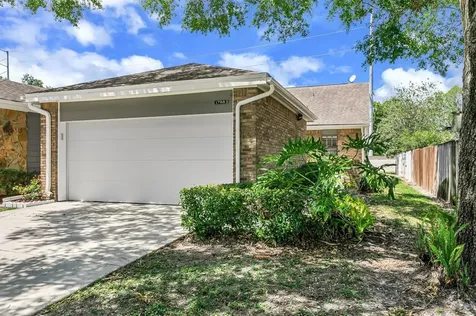 1755 Castle Rock Road Tampa FL 33612
