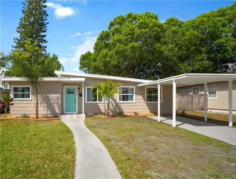 1139 51st Avenue N St Petersburg FL 33703