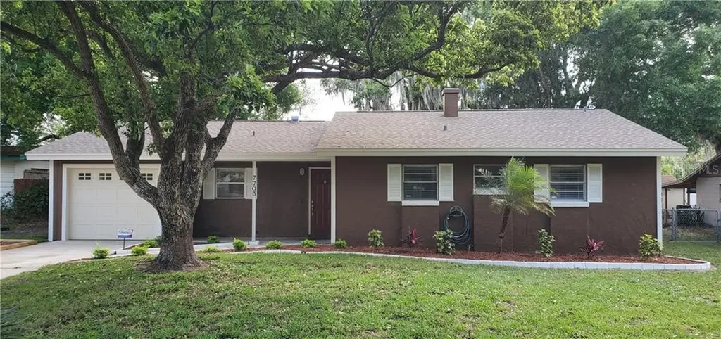 7703 Avonwood Court Orlando FL 32810