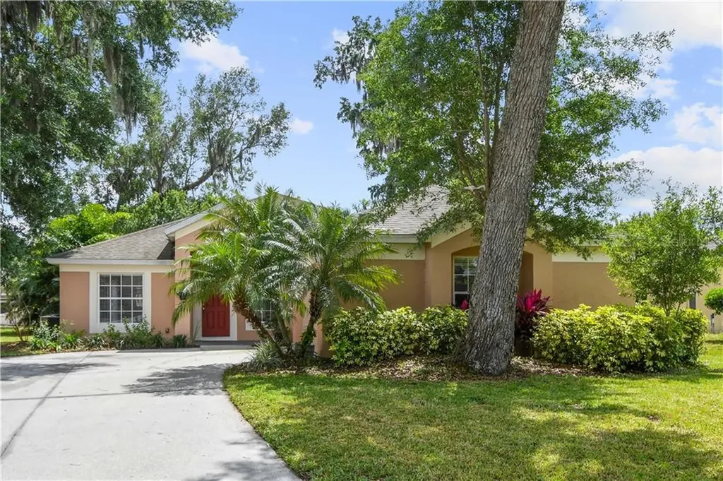 2227 Granger Avenue Kissimmee FL 34746