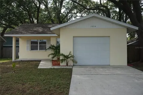 7054 2nd Street N St Petersburg FL 33702