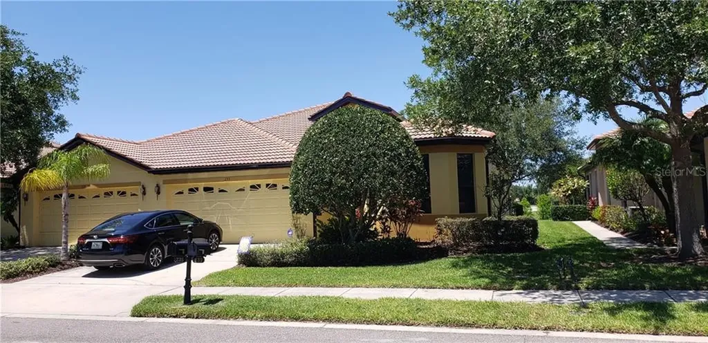233 Mystic Falls Drive Apollo Beach FL 33572