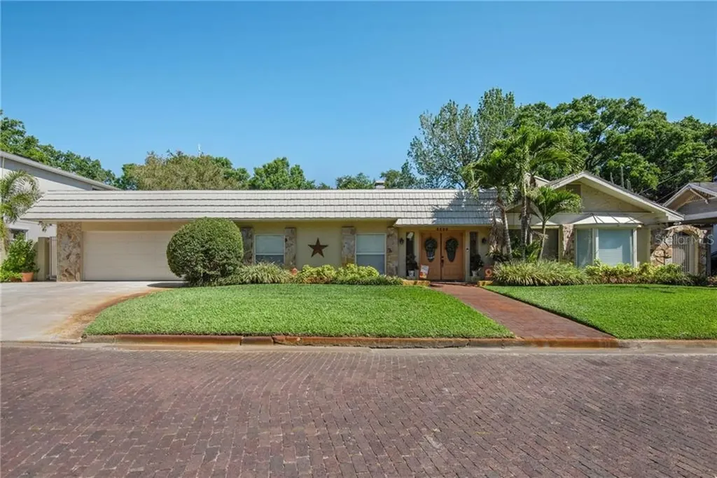 3509 W Palmira Avenue Tampa FL 33629