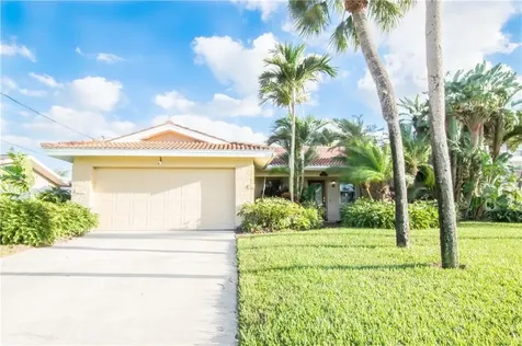 1096 79th Street S St Petersburg FL 33707
