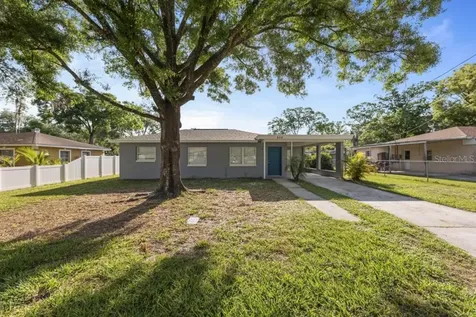 908 N Palm Drive Plant City FL 33563