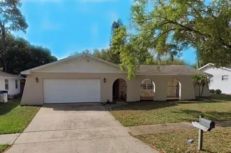 2343 Robyn Court Dunedin FL 34698