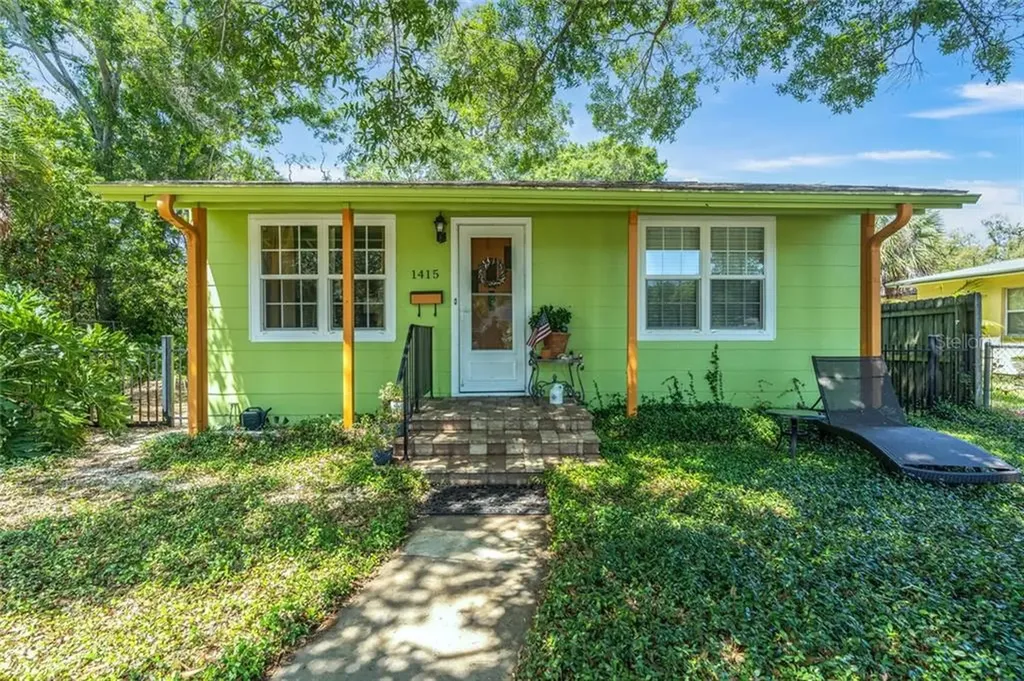 1415 29th Avenue N St Petersburg FL 33704