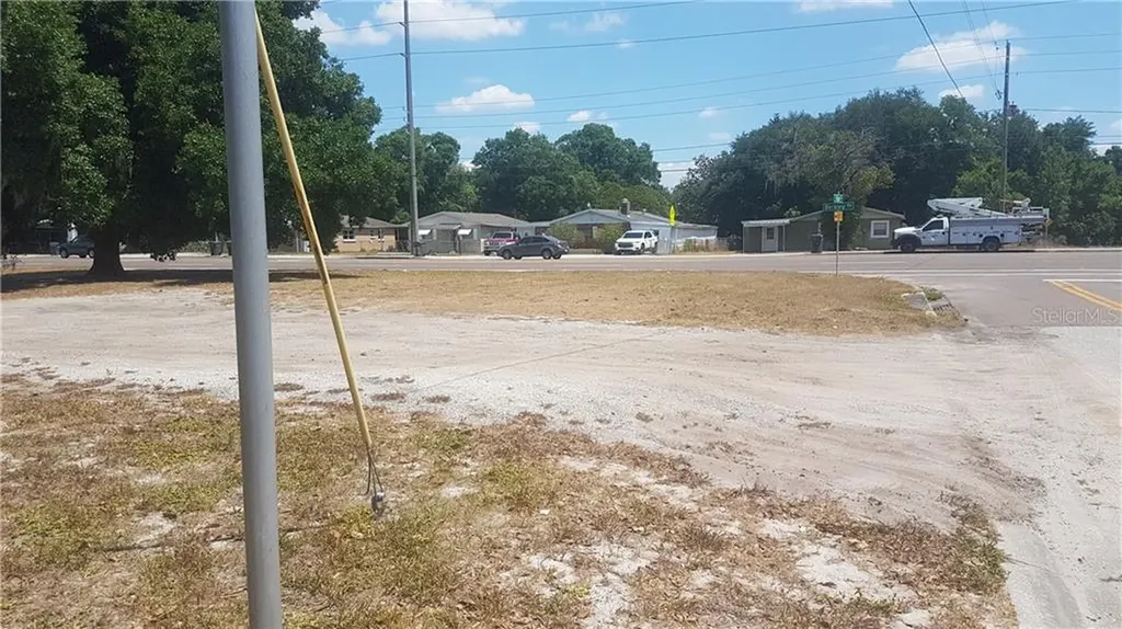 102 Kim Street Auburndale FL 33823