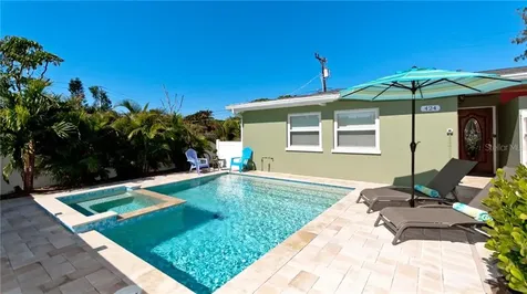 424 62nd Street Holmes Beach FL 34217
