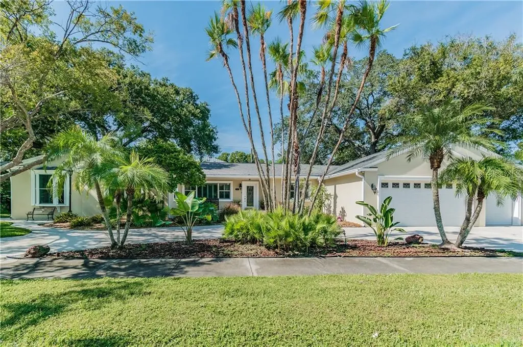 456 W Davis Boulevard Tampa FL 33606