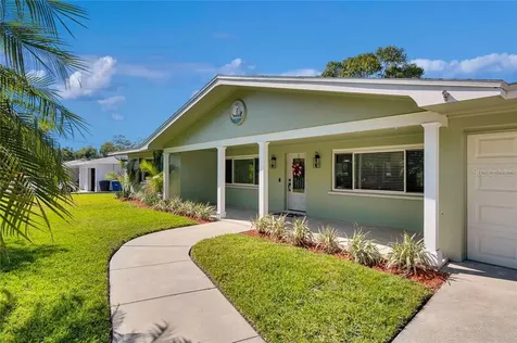 1716 Brentwood Drive Clearwater FL 33756