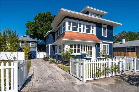 614 8th Street N St Petersburg FL 33701