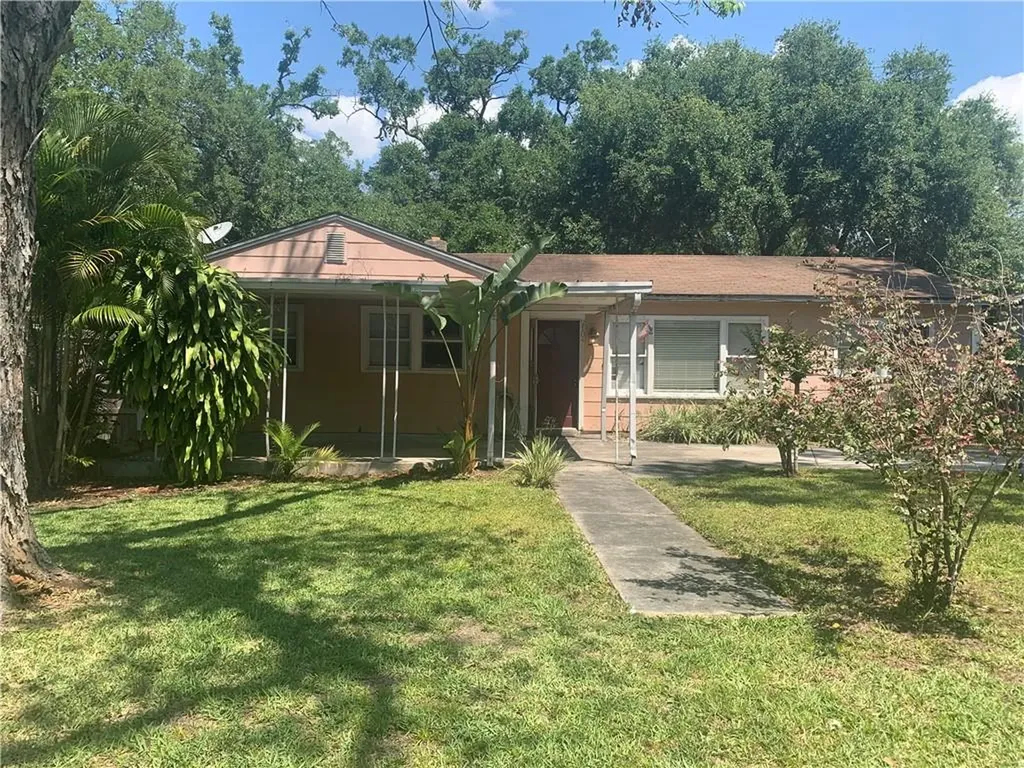 2104 E Flora Street Tampa FL 33610