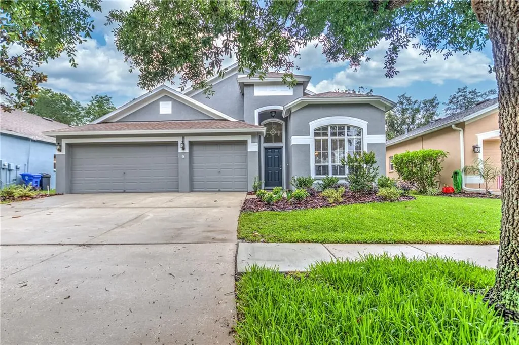 15449 Martinmeadow Drive Lithia FL 33547