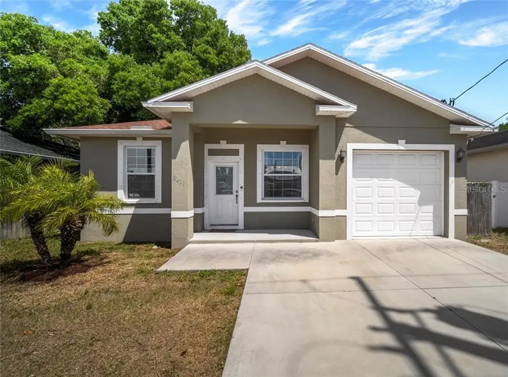 8411 N Suwanee Avenue Tampa FL 33604