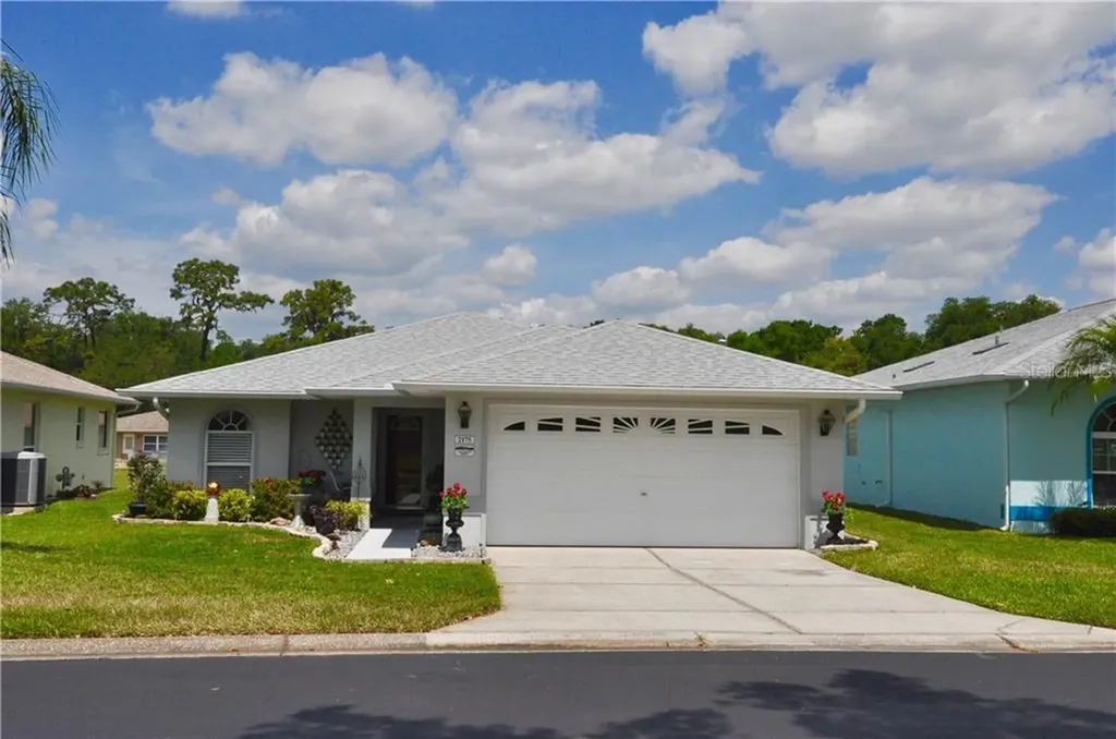 2175 Silver Re Drive Lakeland FL 33810