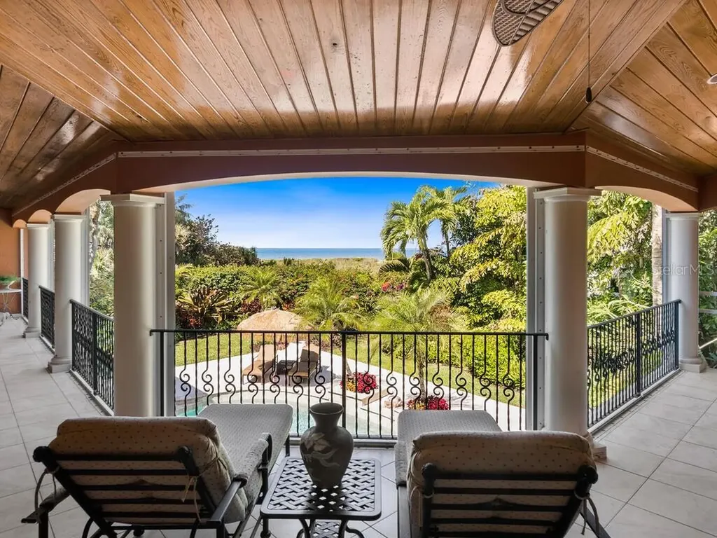 1142 Horizon View Drive Sarasota FL 34242