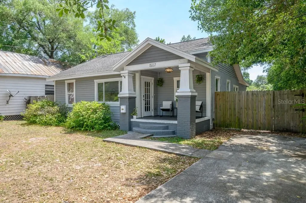 1507 E 33rd Avenue Tampa FL 33610