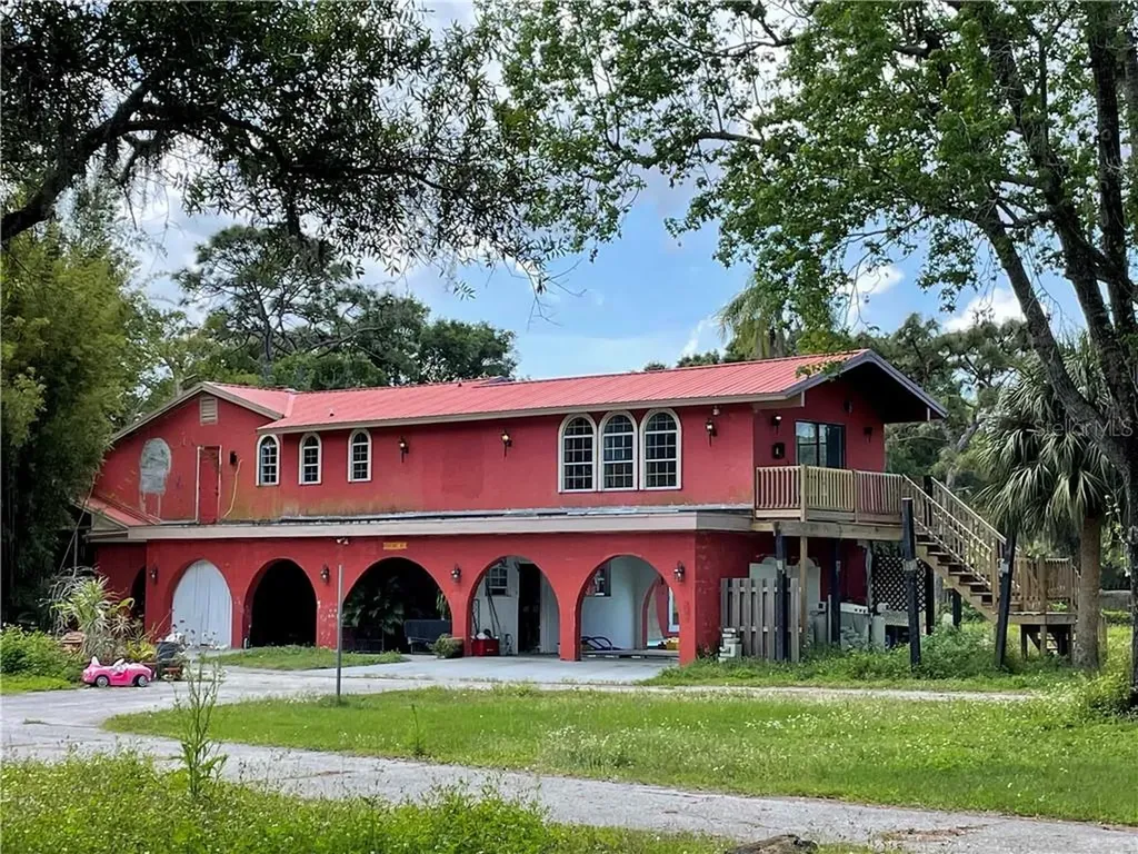 2748 51st Street Sarasota FL 34234