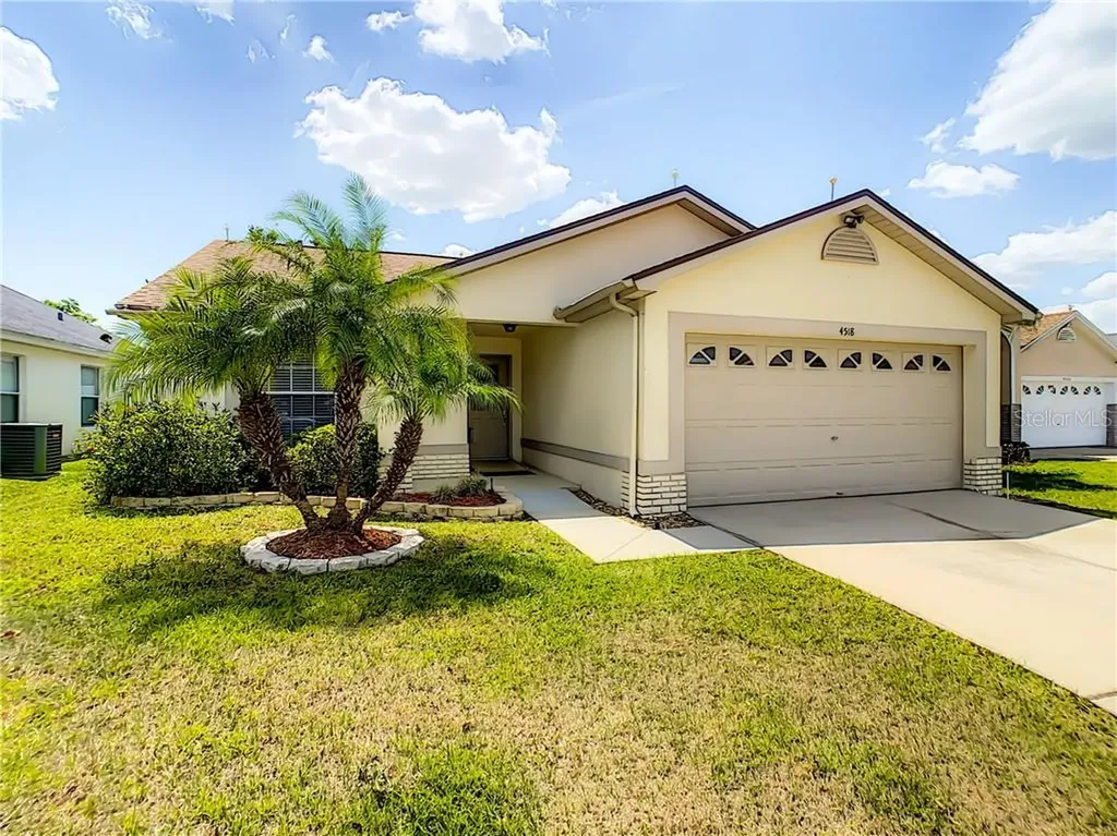 4518 Oakbrook Court Kissimmee FL 34746