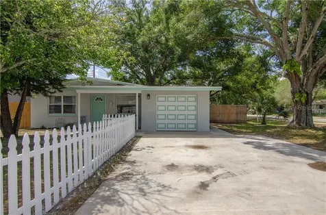 5790 94th Avenue N Pinellas Park FL 33782