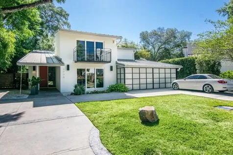 1908 S Brookline Street Tampa FL 33629