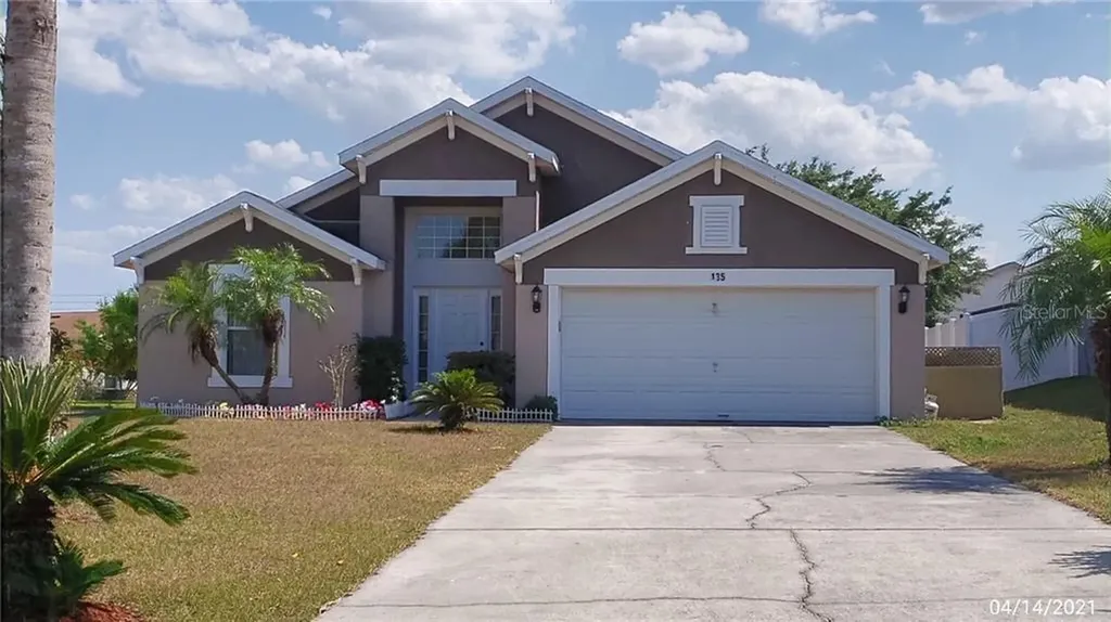 135 Argyle Gate Loop Road Dundee FL 33838