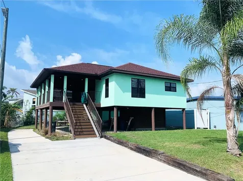9118 Brunswick Lane Tampa FL 33615