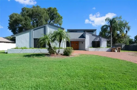 1581 Shady Oak Drive Kissimmee FL 34744