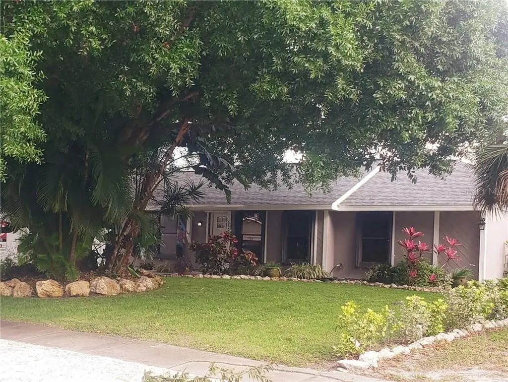 6606 34th Avenue W Bradenton FL 34209