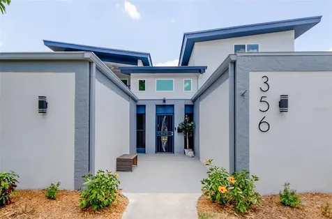 356 19th Avenue NE St Petersburg FL 33704