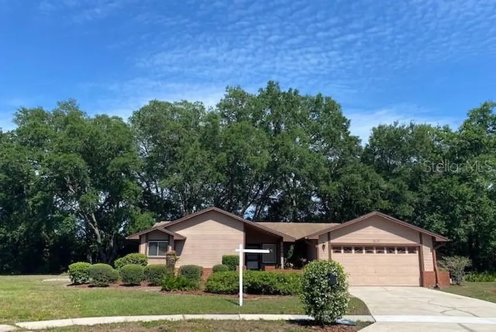 8067 Cerate Court Orlando FL 32822
