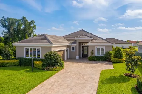 9617 Carnoustie Place Bradenton FL 34211