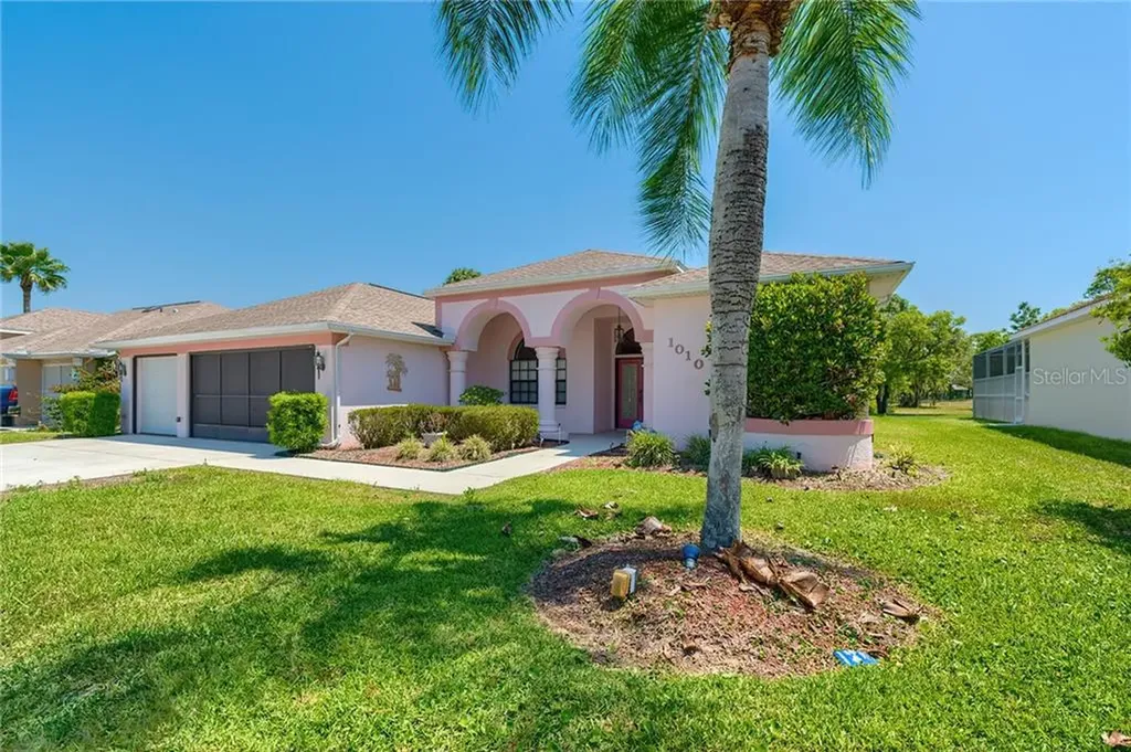 1010 Greenturf Road Spring Hill FL 34608